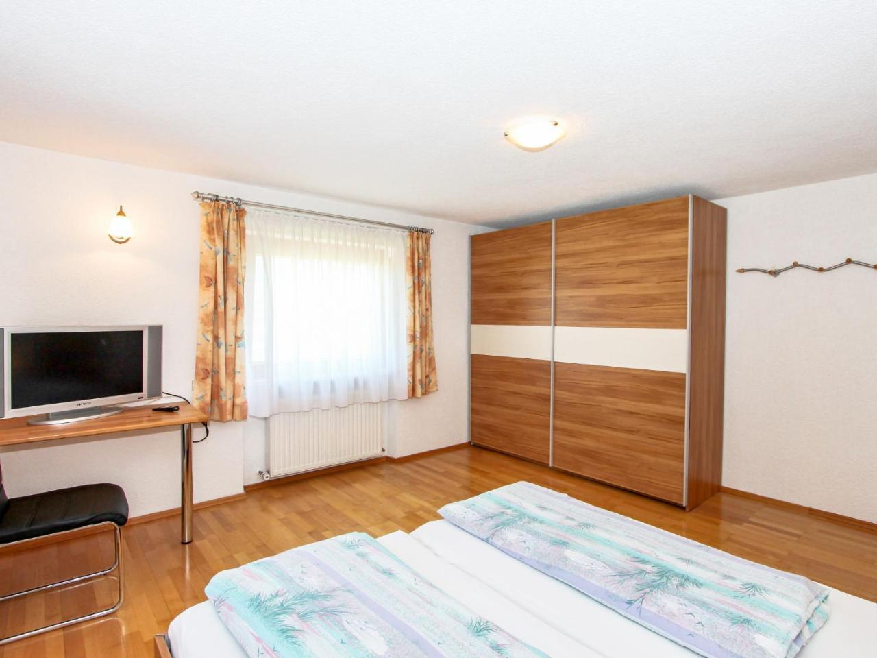 Apartment Christian By Interhome *